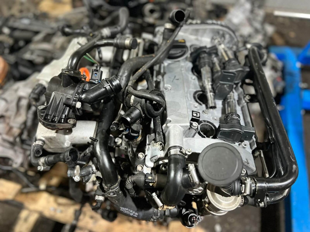 Двигатель Audi A4 BFB 1.8, фото 2, артикул 429393785